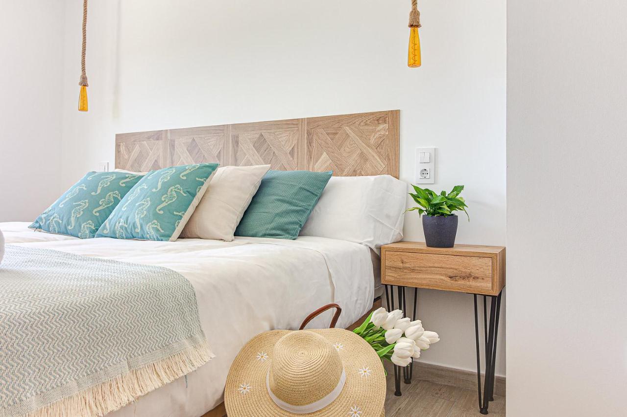 Apartamentos Playa De Finisterre Luaran gambar